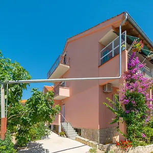  Affittacamere House Of Mile